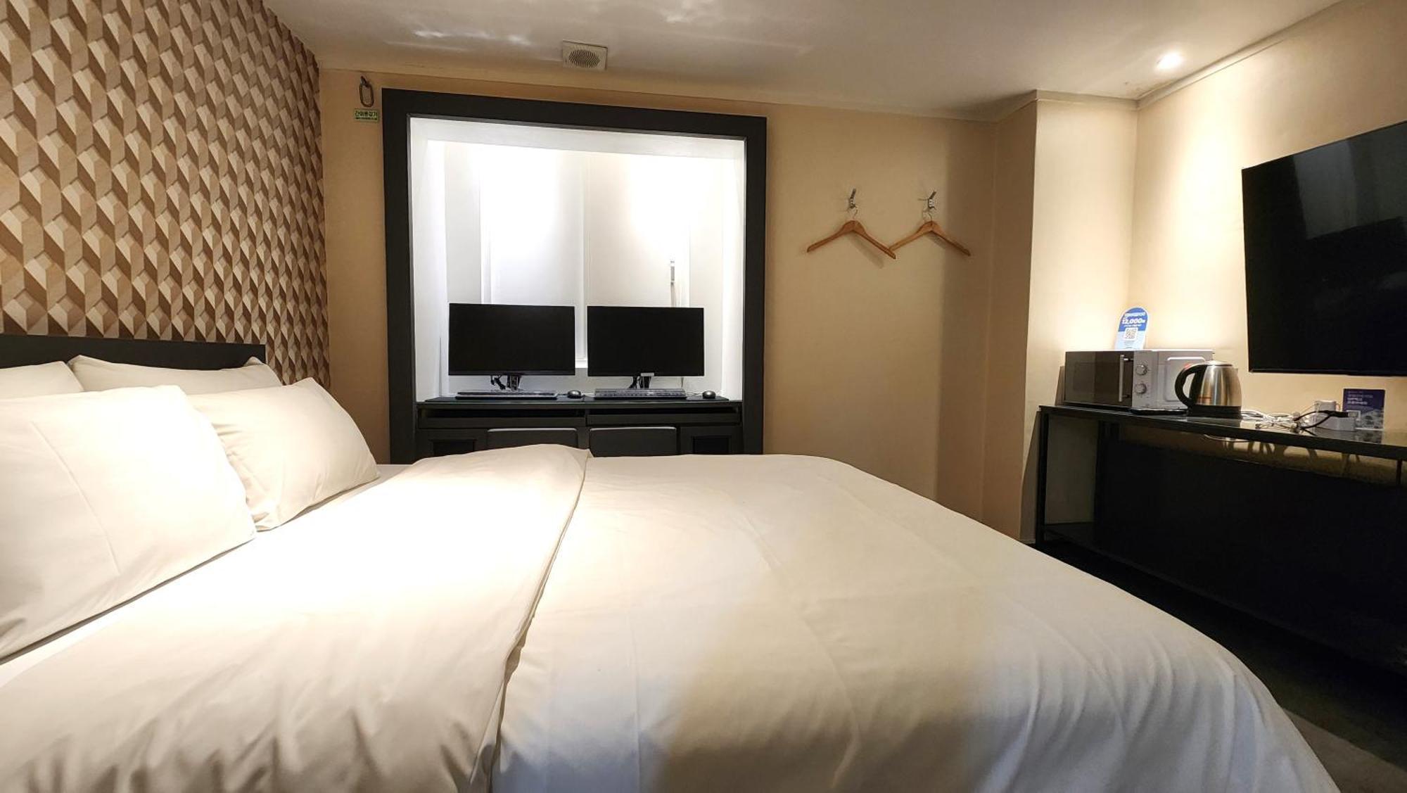 Hostel Let's Seoul